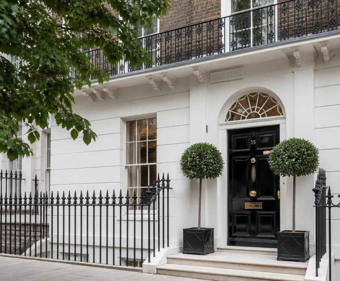 Georgian British townhouse with traditional sash windows